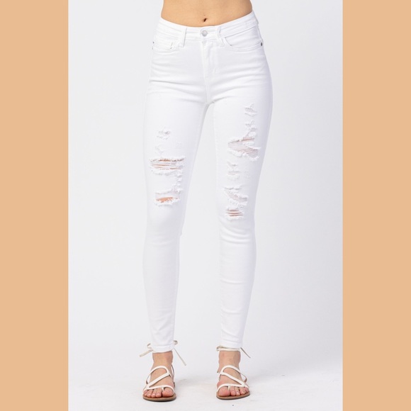 JUDY BLUE | Mid-Rise White Destroyed Skinny Jeans - Style #82280 NWT - Picture 3 of 7